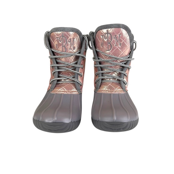 Marley Lilly Monogramed Pink & GreyDuck Boots Size 7 - Picture 2 of 16